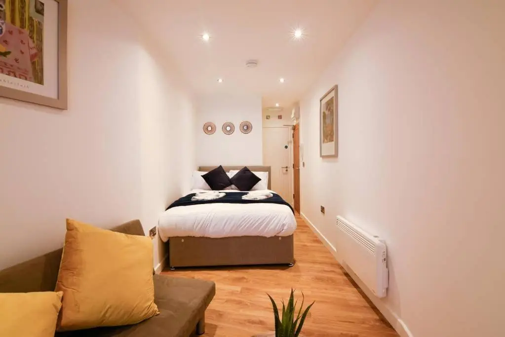 Long Row Apartments